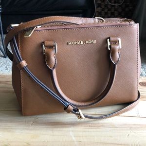 Michael Kors Kellen Crossbody Satchel